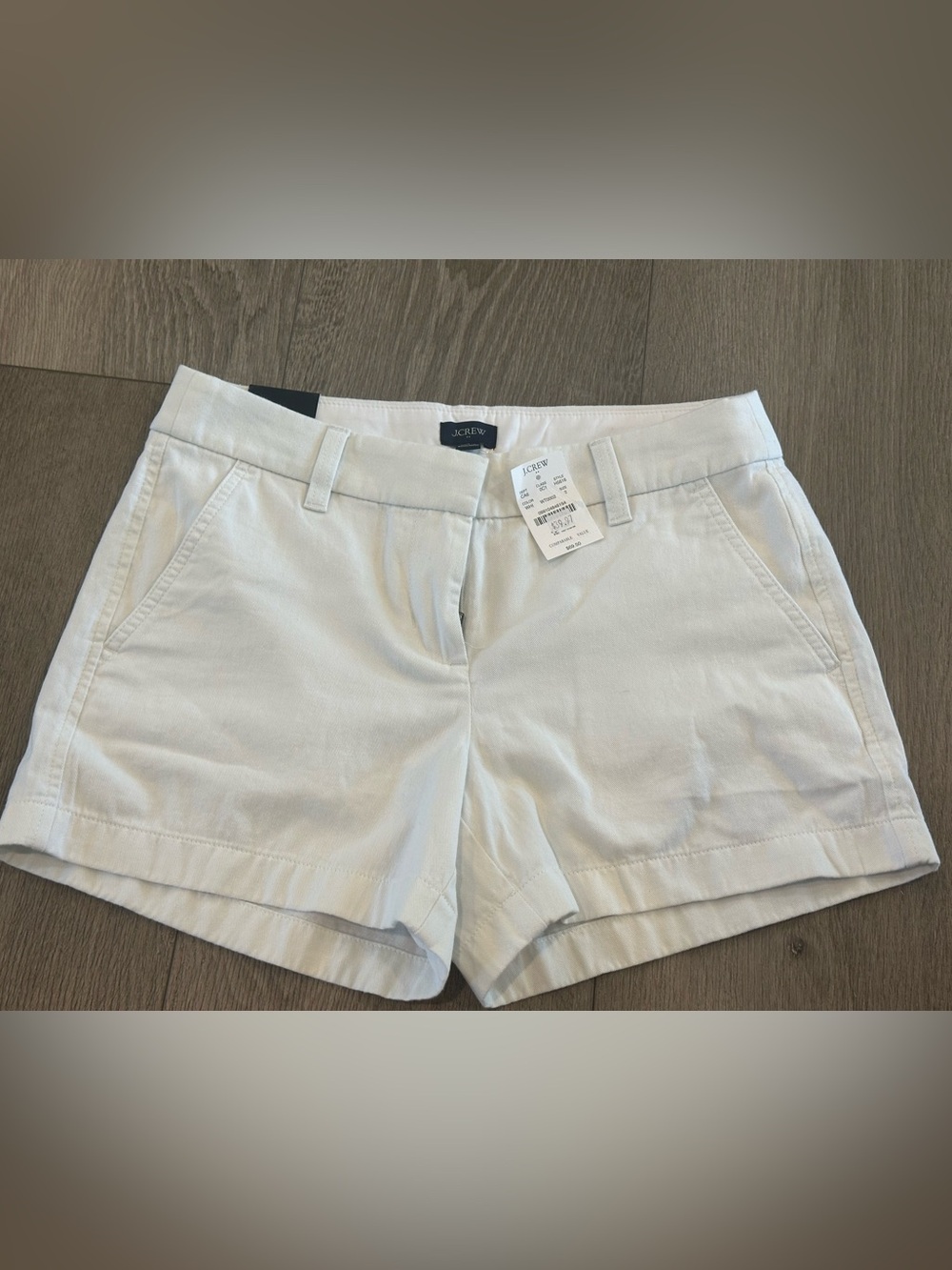J. Crew Women’s White Tailored Bermuda Shorts size 2